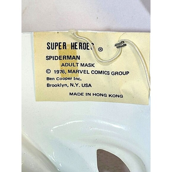 1976 Ben Cooper Spider-Man Adult Mask, licensed by Marvel - Picture 3 of 3